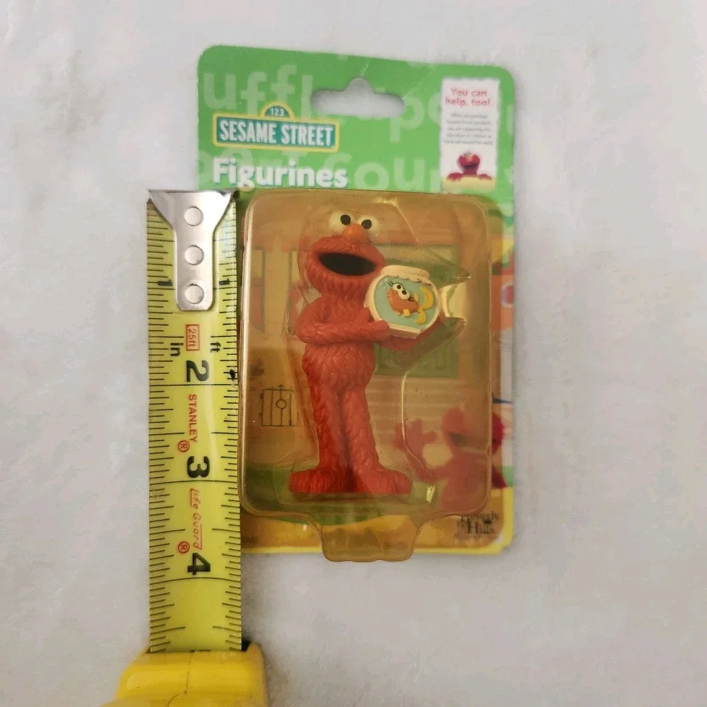 Sesame Street Elmo figure Cake Topper 2.5